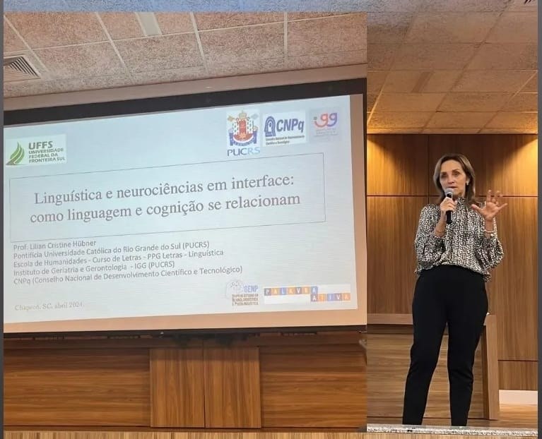 17042024 Professora Lilian na Aula Magna do PPGEL