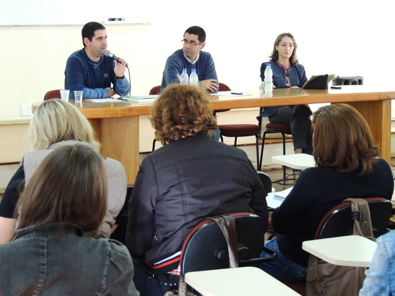 06-05-2013 - Especialização.jpg