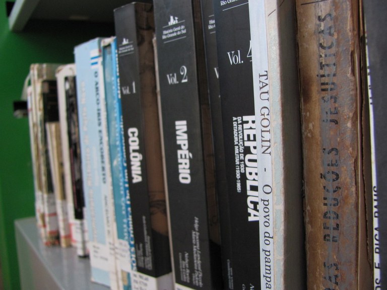 08-11-2013 - Livros.jpg