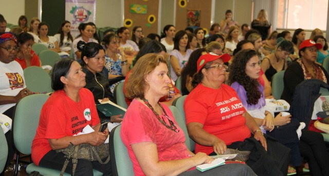 09-12-2015 - Feminismo.jpg