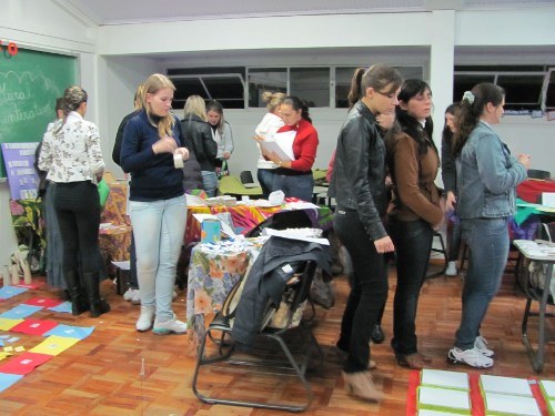 12-06-2012 - Materiais didáticos.jpg