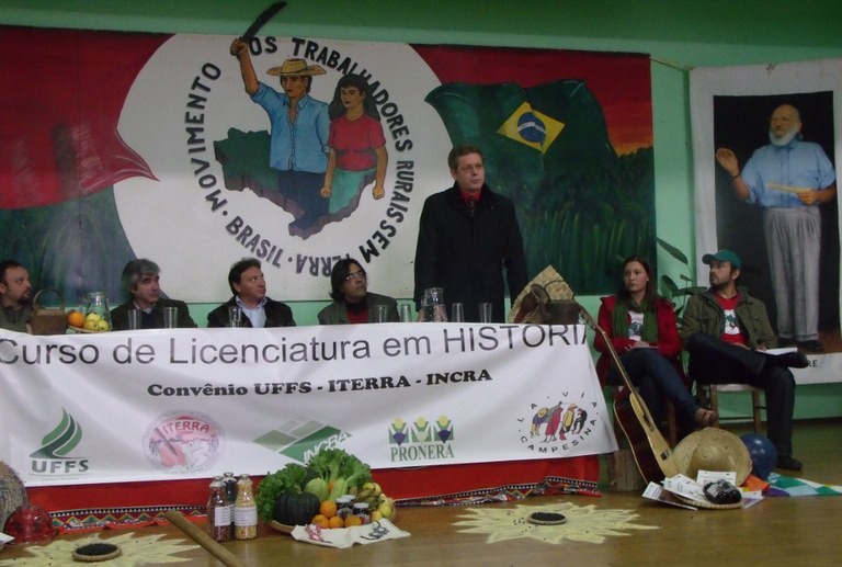 26-09-2013 - Incra.jpg