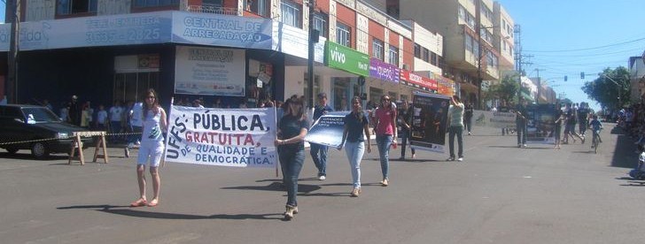 01-12-2011 - Desfile.jpg