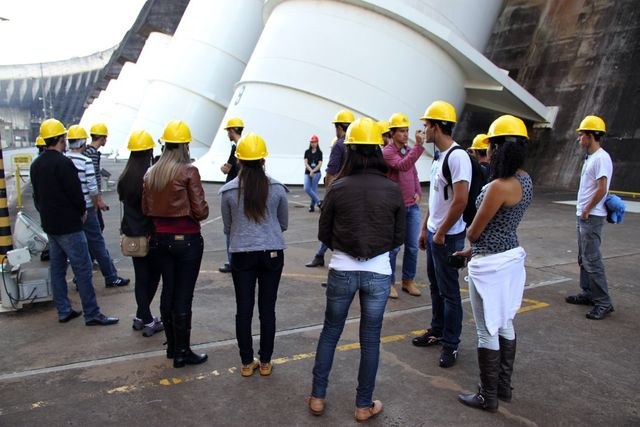 04-07-2013 - Visita Itaipu.jpg