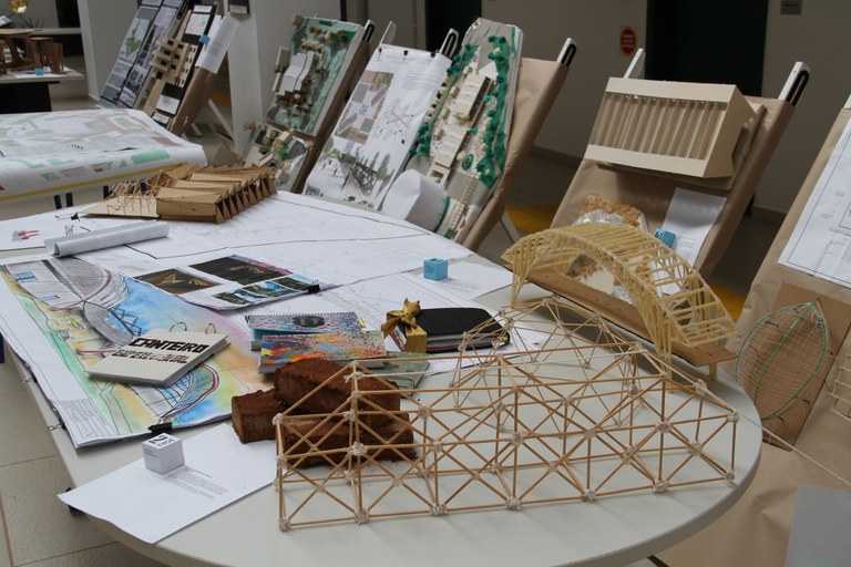 10042017 Exposição Arquitetura e Urbanismo-Dolisete Levandoski (28).JPG