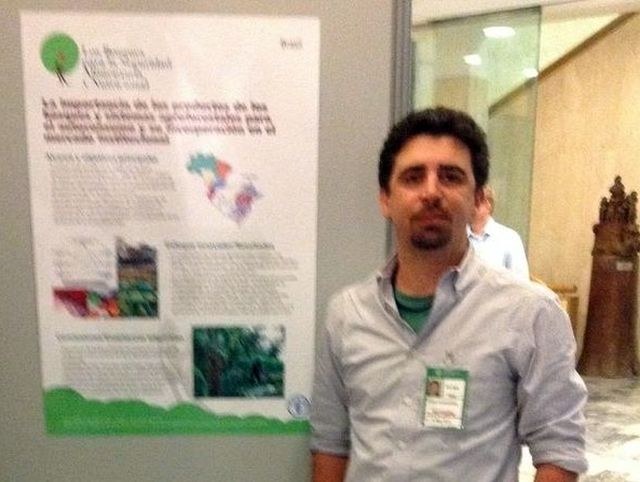 21-05-2013 - Docente em conferência.jpeg
