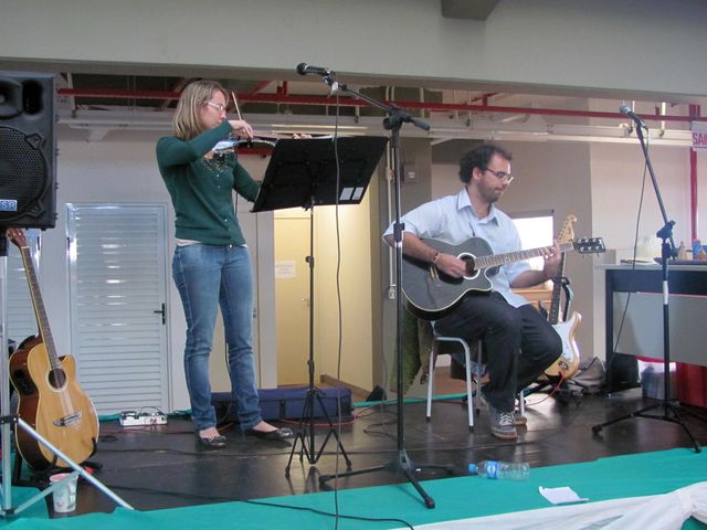 23-04-2013 - Acolhida aos estudantes3.jpg