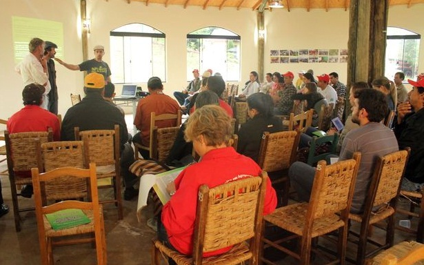 24-09-2012 - Comercialização.jpg