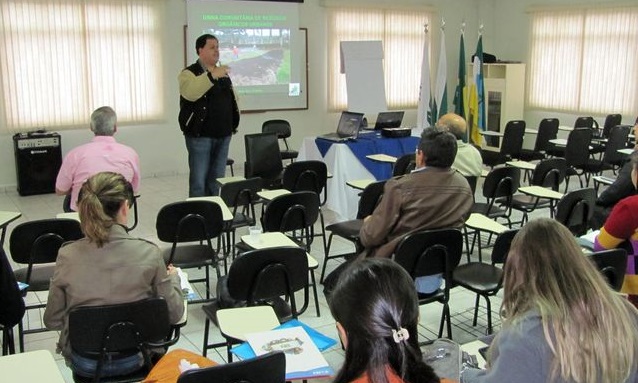 25-06-2013 - Conferência.jpg