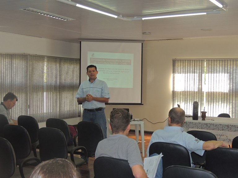 26-02-2015 - Simpósio2.jpg