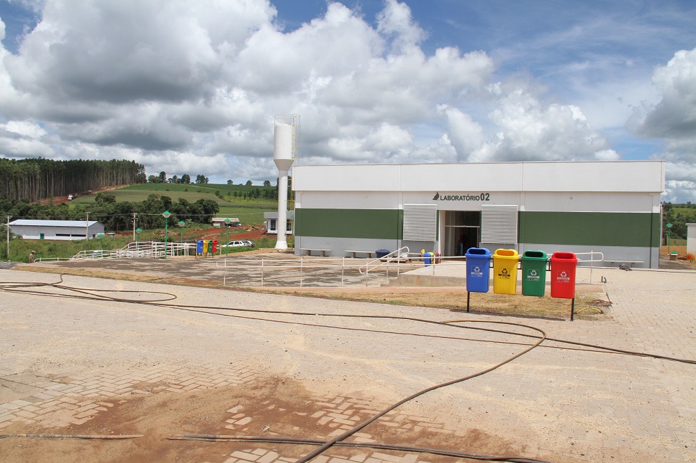 02-02-2015 - Laboratórios.jpg