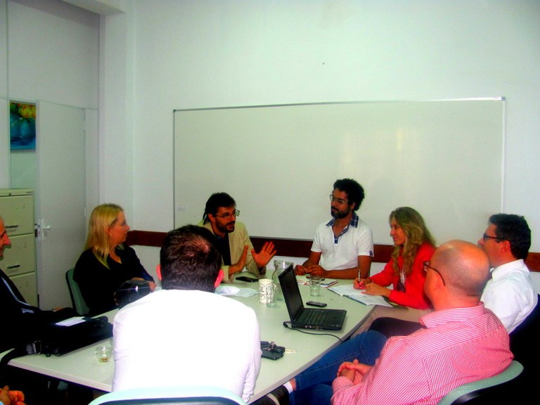 07-05-2014 - Discussão2.jpg