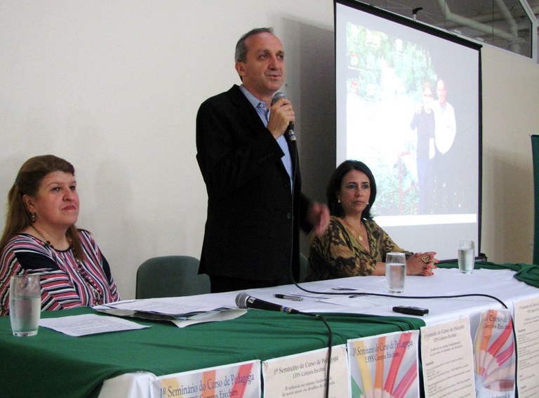 07-12-2012 - Debate.jpg