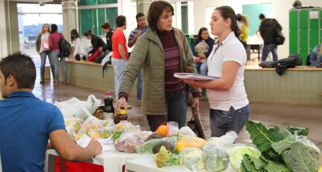 17-04-2015 - Compras.jpg