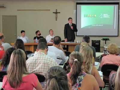27-02-2012 - Servidores.jpg