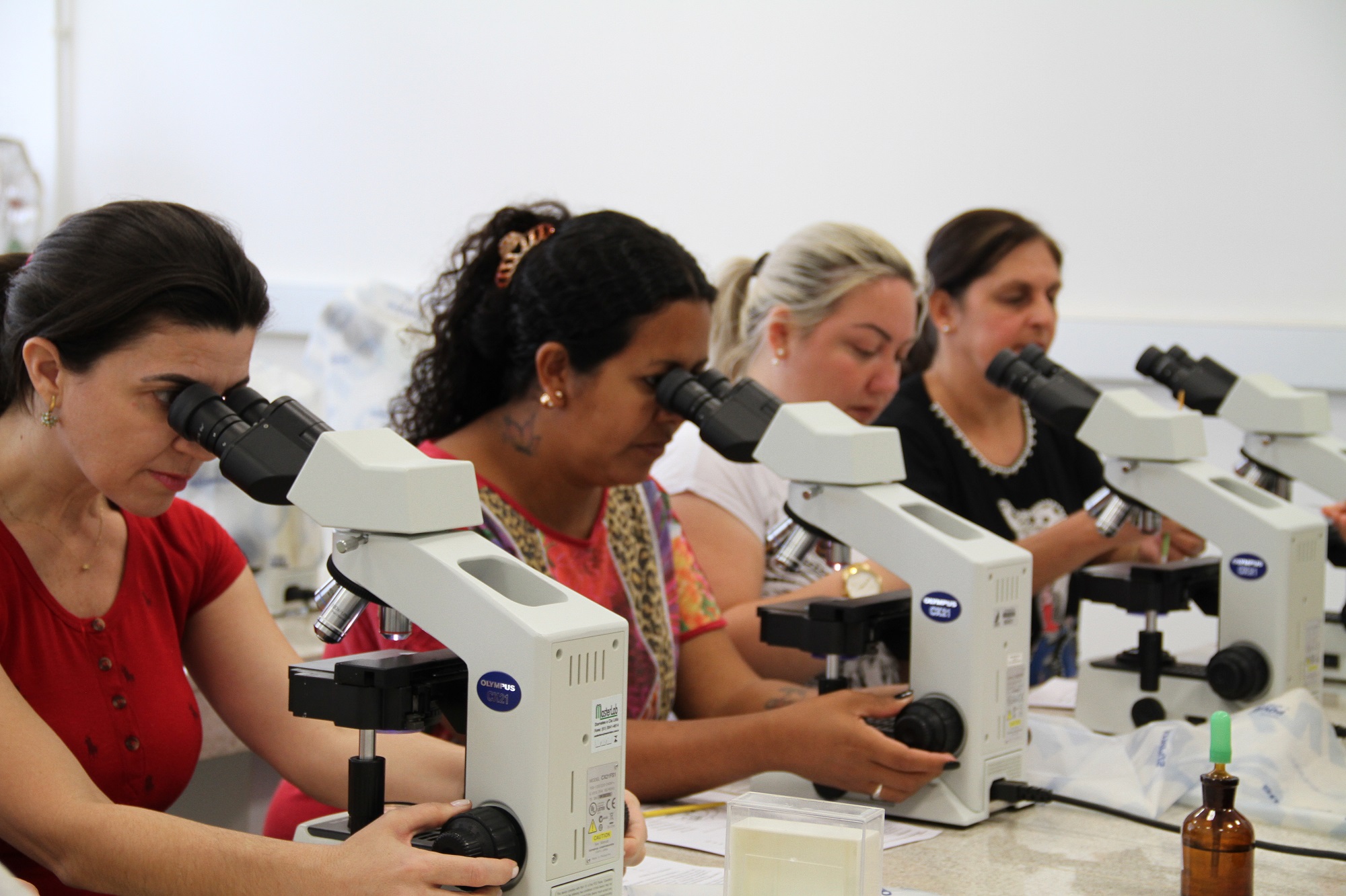 27092017 - Visita  alunos Ceebja  - Laboratórios (1) site.jpg